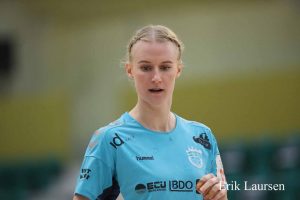 Emma Mogensen i et fokuseret øjeblik.